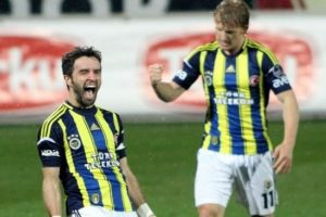 G&ouml;khan G&ouml;n&uuml;l'den bonservis tepkisi