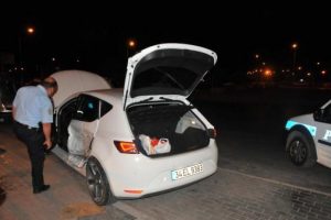 Tabancalı gasp&ccedil;ılar kaza yapınca yakalandı
