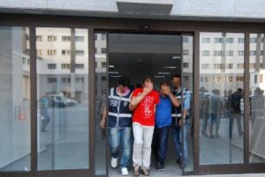 Film sahnelerini aratmayan uyuşturucu operasyonu