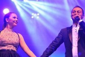 'Eğer ben bug&uuml;n burada şarkı s&ouml;yl&uuml;yorsam bu kendisi sayesinde'
