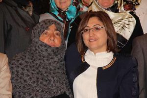 Bakanlar'dan kadınların eğitimine tam destek