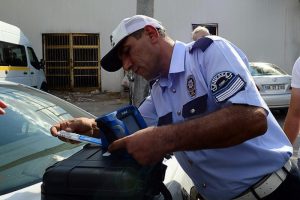 Başkentte uyuşturucu kontrol&uuml;