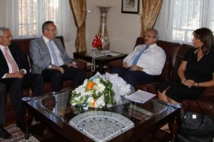 AK Parti Nil&uuml;fer'den Vali Karaloğlu'na hayırlı olsun ziyareti