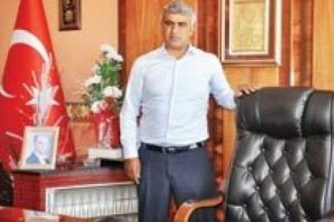 Uğursuz koltuğa oturmadı satacak