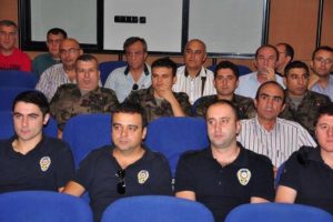 Polise bomba eğitimi