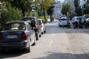 &Ccedil;izginin sağı paralı, solu bedava