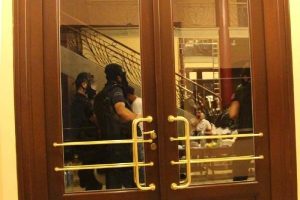 Opera binası revire d&ouml;nd&uuml;