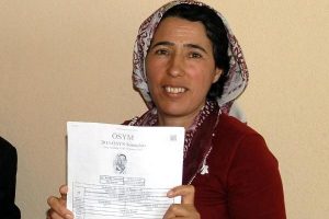 45 yaşında &uuml;niversiteyi kazandı