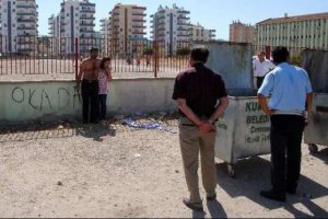 Satırlı koca dehşet sa&ccedil;tı
