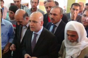 Bakandan "huzur ve barış" duası