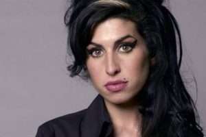 Amy Winehouse'dan yeni şarkı
