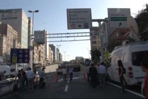 Taksim'de trafik artık yer altında