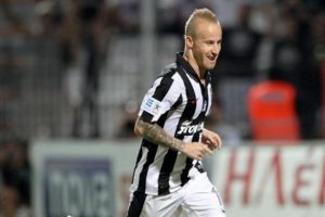 Stoch Yunanistan'ı sallıyor!