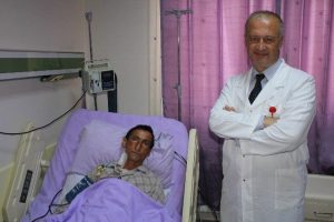 Kalbinden yumruk b&uuml;y&uuml;kl&uuml;ğ&uuml;nde ur &ccedil;ıktı