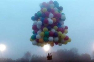 300 balonla g&ouml;ky&uuml;z&uuml;ne karıştı