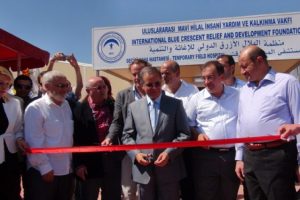 Kilis'e ge&ccedil;ici sahra hastanesi