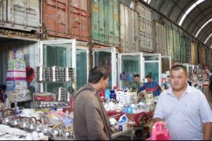 Orta Asya'nın en b&uuml;y&uuml;k pazarı yanıyor