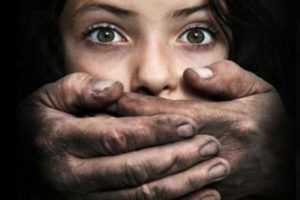 Utan&ccedil; tablosu! Polis &ccedil;ocuğa, doktor hastaya tecav&uuml;z etti