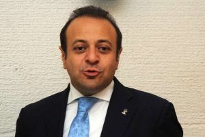 "Y&uuml;zde 60 oyla alırız"