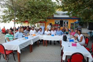 Tirilye'de kurtuluş kokteyli