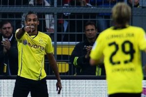 Dortmund yarım d&uuml;zine attı!