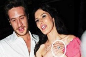 Hatice Şendil ile Burak Sağyaşar evleniyor