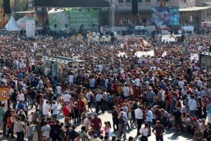 'Adalet, &Ouml;zg&uuml;rl&uuml;k ve Barış İ&ccedil;in Eyl&uuml;l'de Gel'