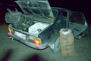 Bagajdan 30 kilo esrar &ccedil;ıktı