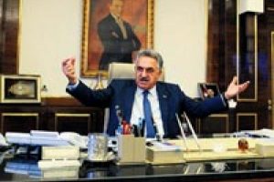 Ucuz benzine takip geliyor
