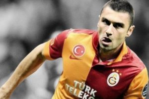 Lazio'da Burak Yılmaz i&ccedil;in isyan &ccedil;ıktı