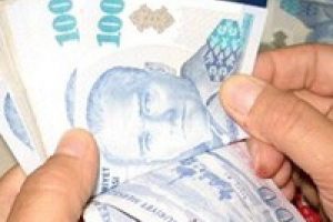 T&uuml;ketici bankayı dize getirdi