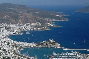 Bodrum'da imara aykırı alanlar yıkılıyor