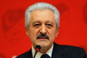 Aydınlar suskunluğunu bozuyor!