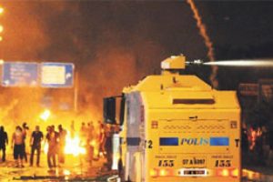 KKTC'de TOMA krizi