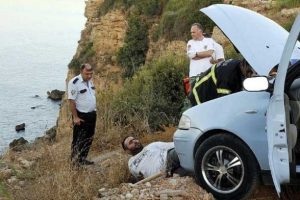 Birka&ccedil; metreyle hayata tutundu