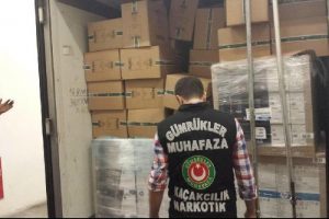 Ka&ccedil;ak&ccedil;ılara b&uuml;y&uuml;k darbe