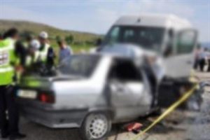 Sağlık taramasından d&ouml;nen ara&ccedil; kaza yaptı