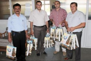Yenişehir Belediyesi kırtasiye yardımlarına başladı