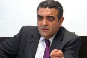 Başbakan'a 'o polisler'i sordu