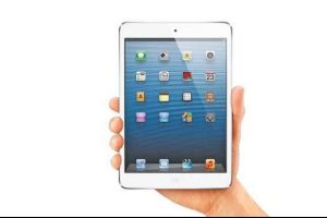 Apple tablette kan kaybetmeye devam ediyor