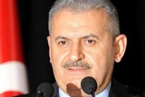 Bakan Yıldırım'dan sosyal medya uyarısı