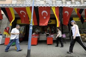 En &ccedil;ok Almanlarla akraba olduk