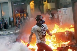 Gezi eylemcileri Diyarbakır'a g&ouml;t&uuml;r&uuml;l&uuml;yor