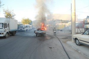 Otomobil seyir halindeyken yandı