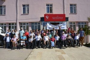Engelli kızın r&uuml;yası ger&ccedil;ek oldu