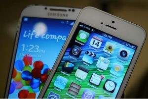 IPhone 5S mi, Samsung Galaxy S4 m&uuml;?