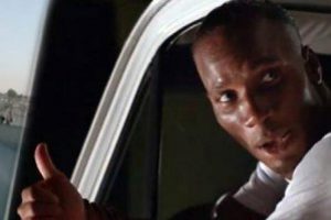Drogba'ya '&Ccedil;i&ccedil;ek Abbas' rol&uuml;...