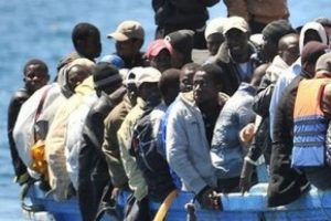 200 g&ouml;&ccedil;men İspanya'ya girmek istedi