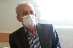 Sıra beklerken parasını &ccedil;aldılar