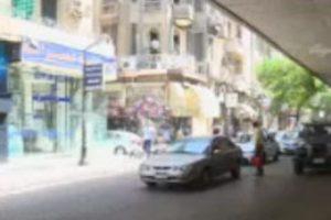 Mısır polisi d&ouml;ve d&ouml;ve &ouml;ld&uuml;rd&uuml;